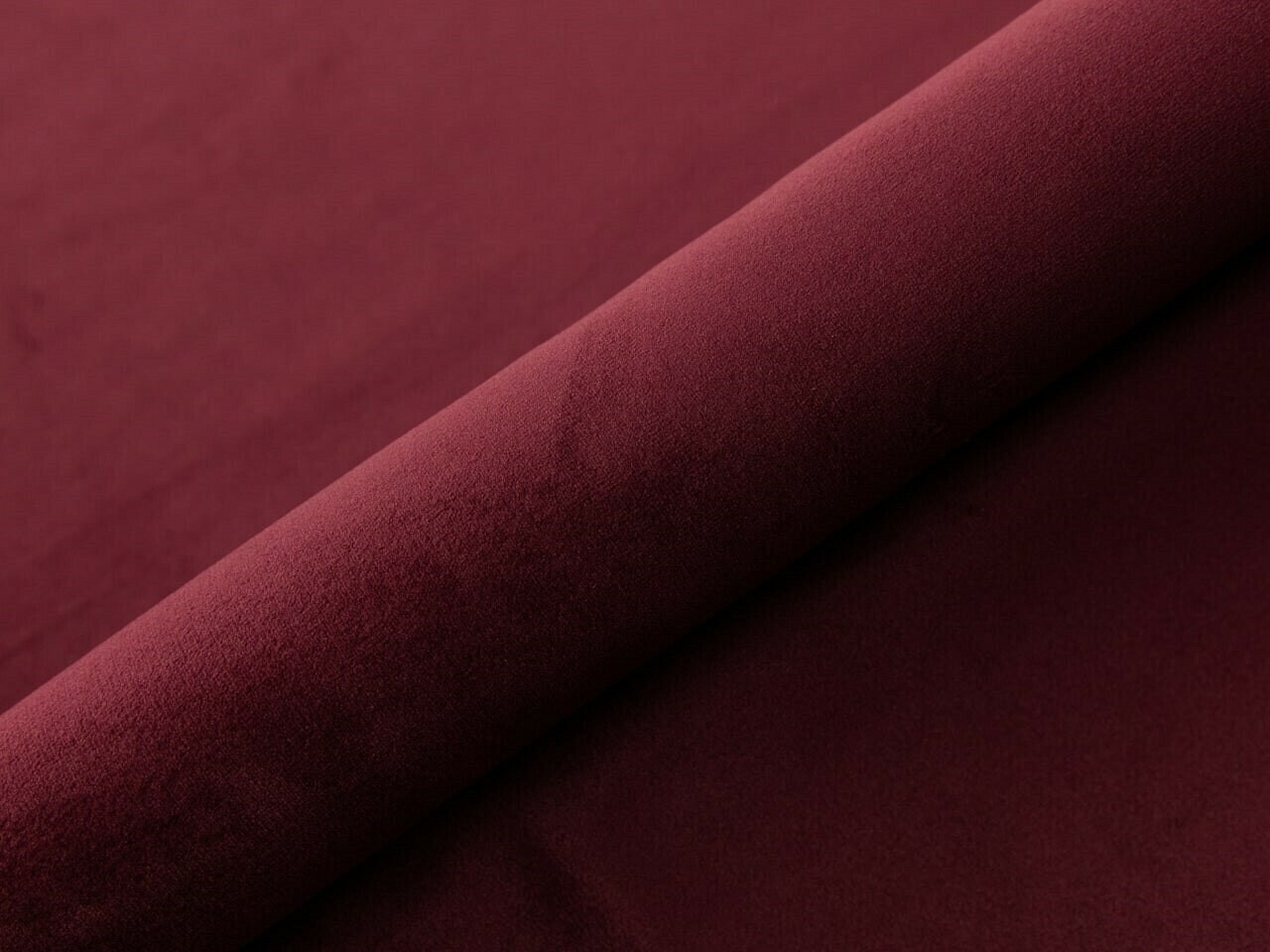 Κρεβάτι Martinez 108 (Magic Velvet 2229)