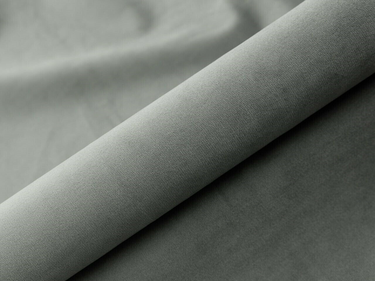 Κρεβάτι Martinez 112 (Magic Velvet 2217)